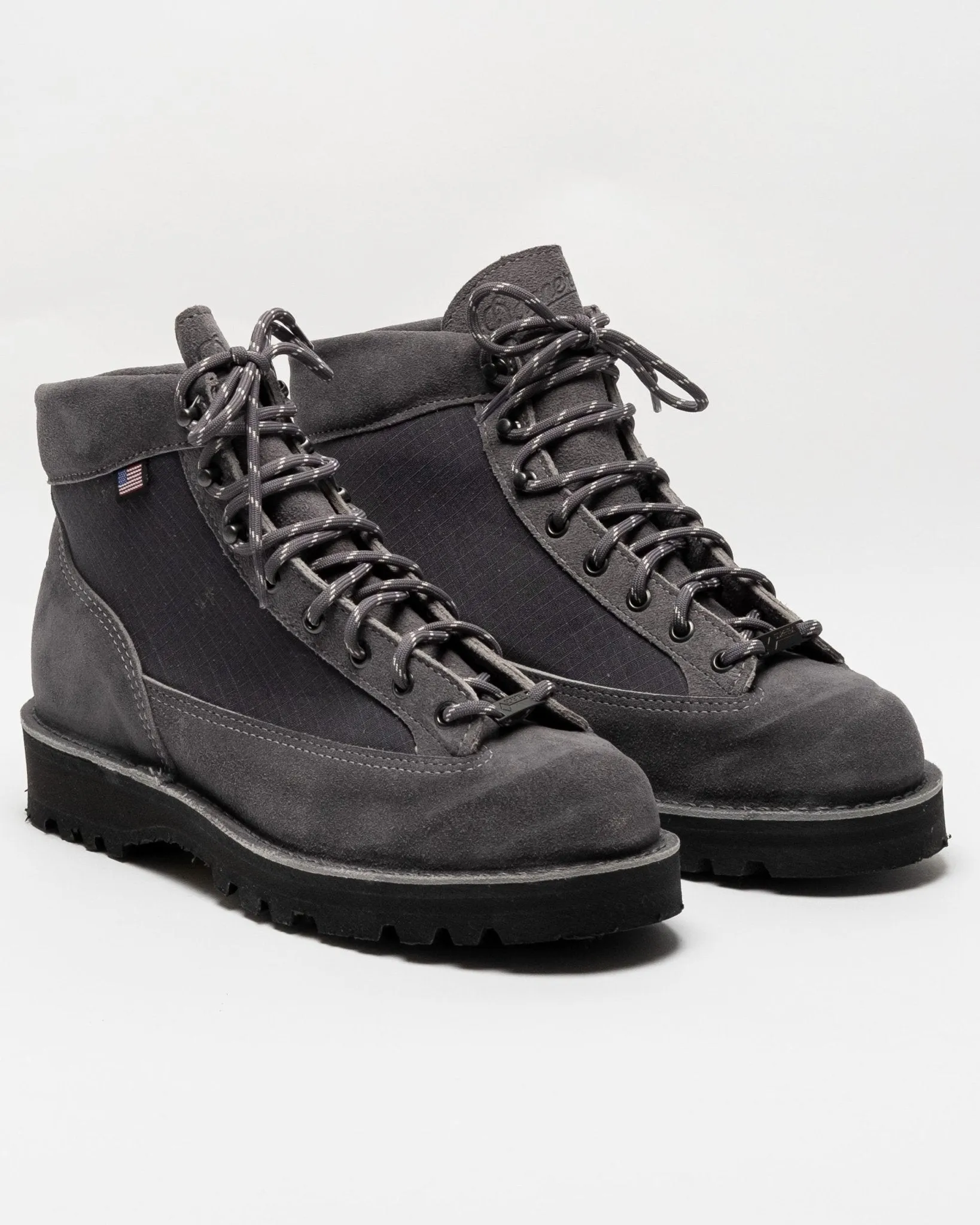 30483 Grey Danner Light x and Wander