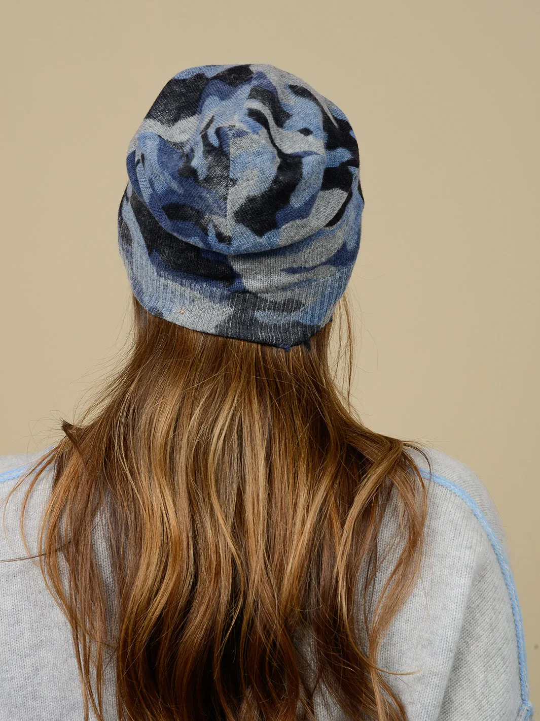 Ari Camo Beanie