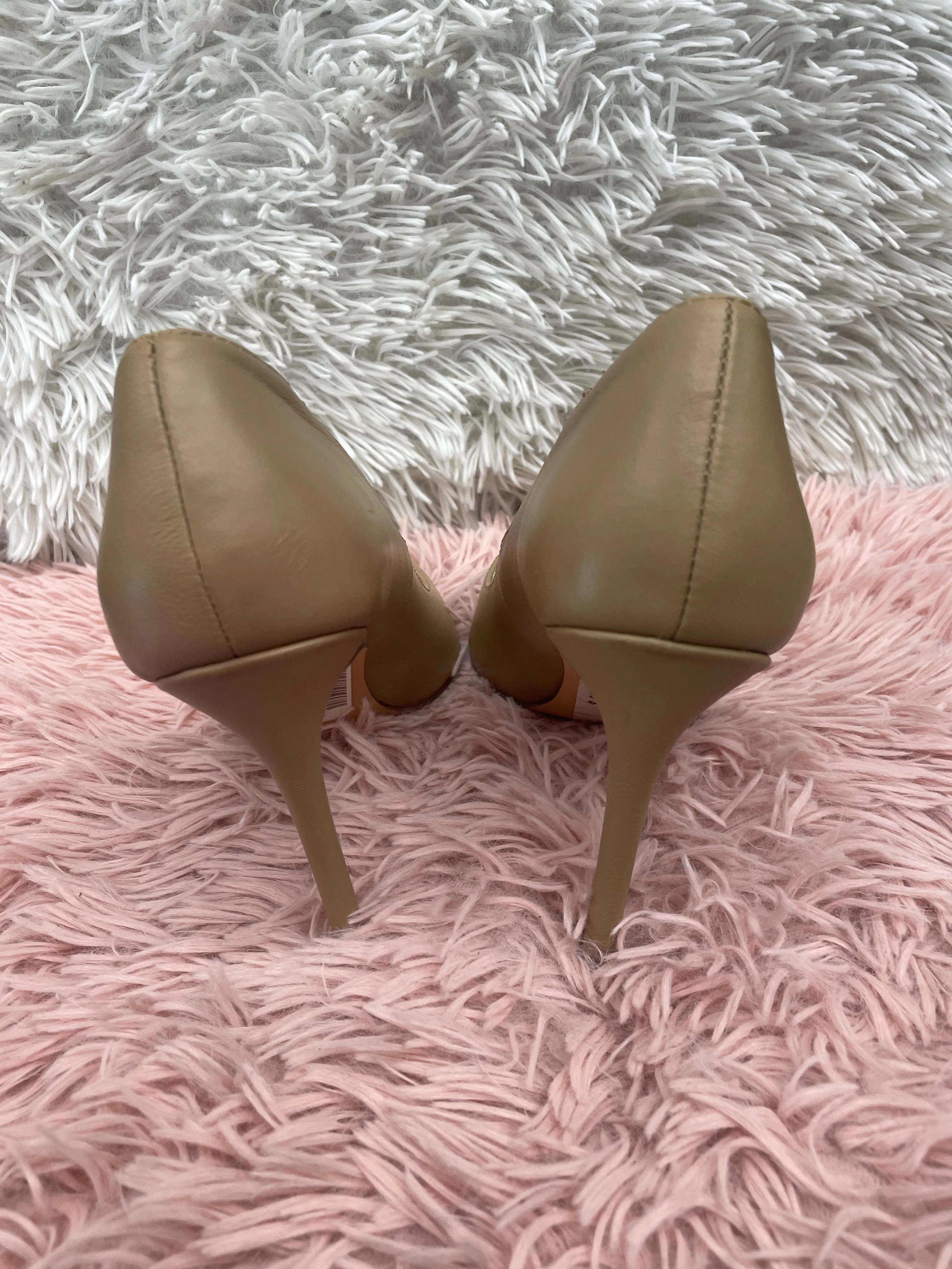 Nude Shoes Heels Stiletto Steve Madden, Size 8.5