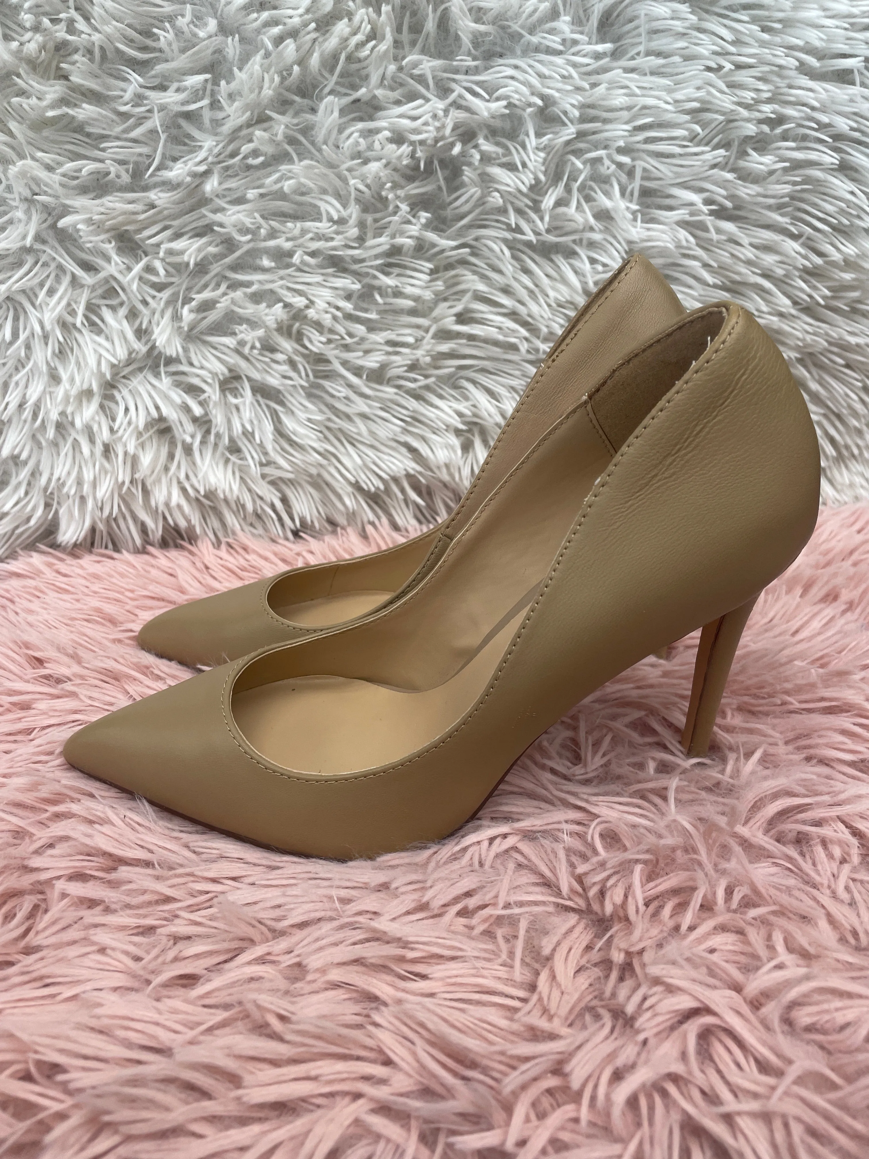 Nude Shoes Heels Stiletto Steve Madden, Size 8.5