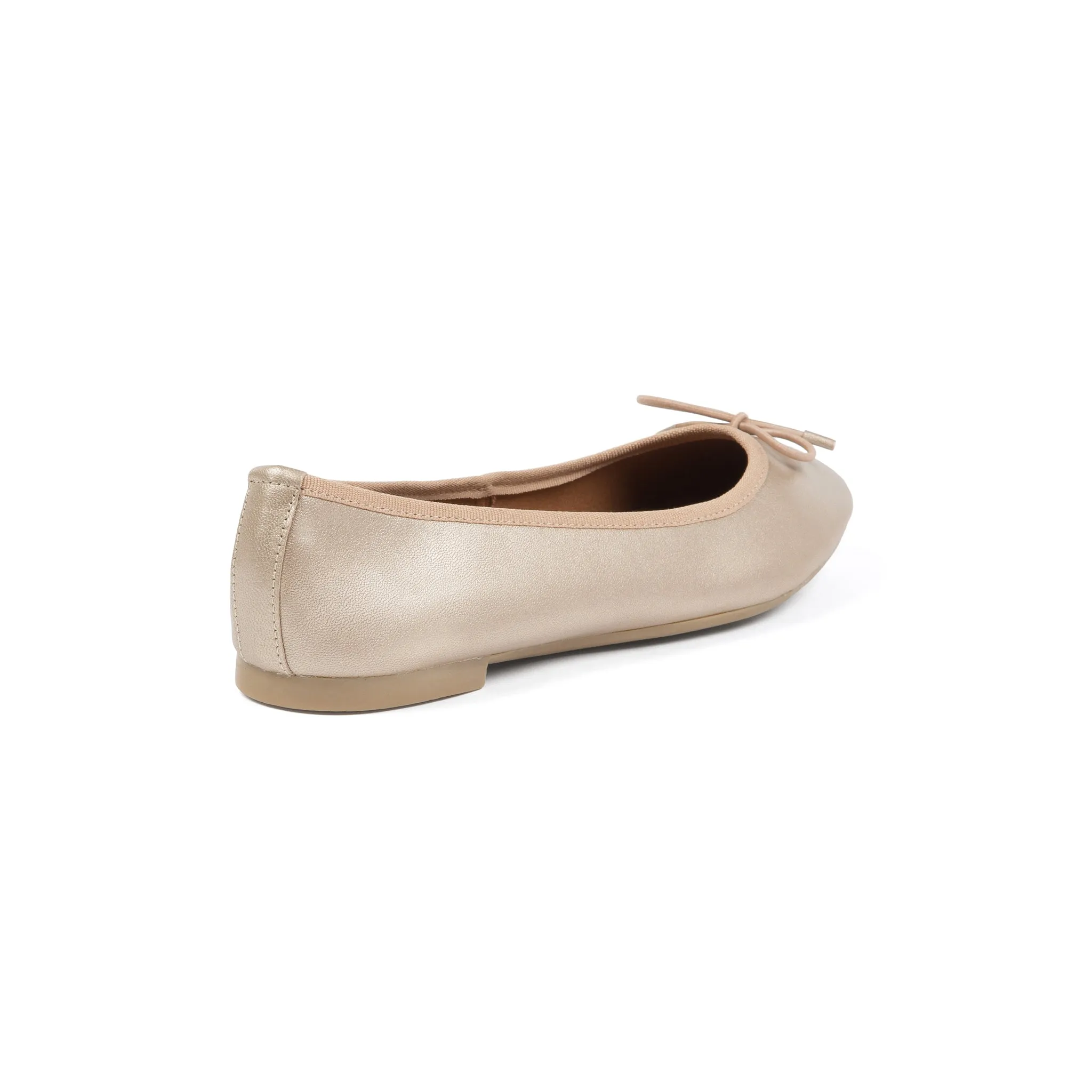 The Friday Flat | Pale Gold